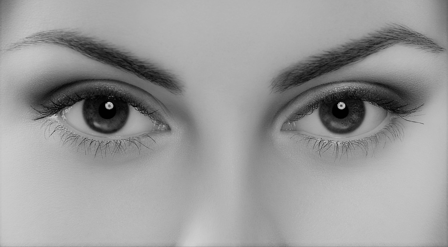 Ela experimenta e conta tudo – o excelente, o bom e o nem tão bom…